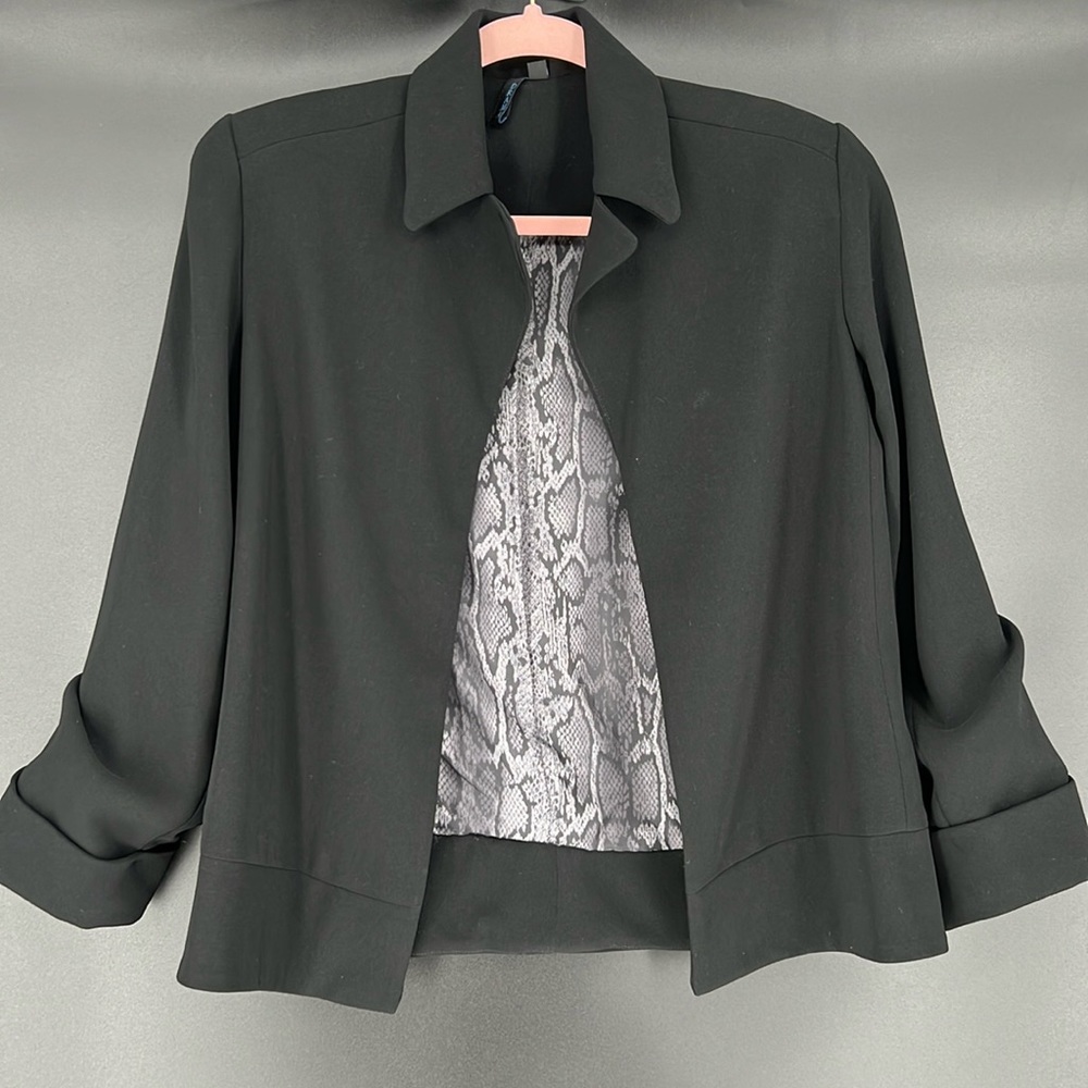 DRAMA BLACK BLAZER MADE IN THE USA‎